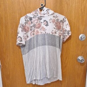 Hooded floral and striped soft t-shirt